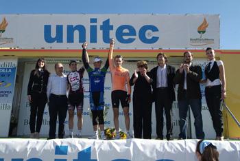 Carlos Sastre corredor del último Criterium de Ciclismo fue felicitado por el Ayuntamiento