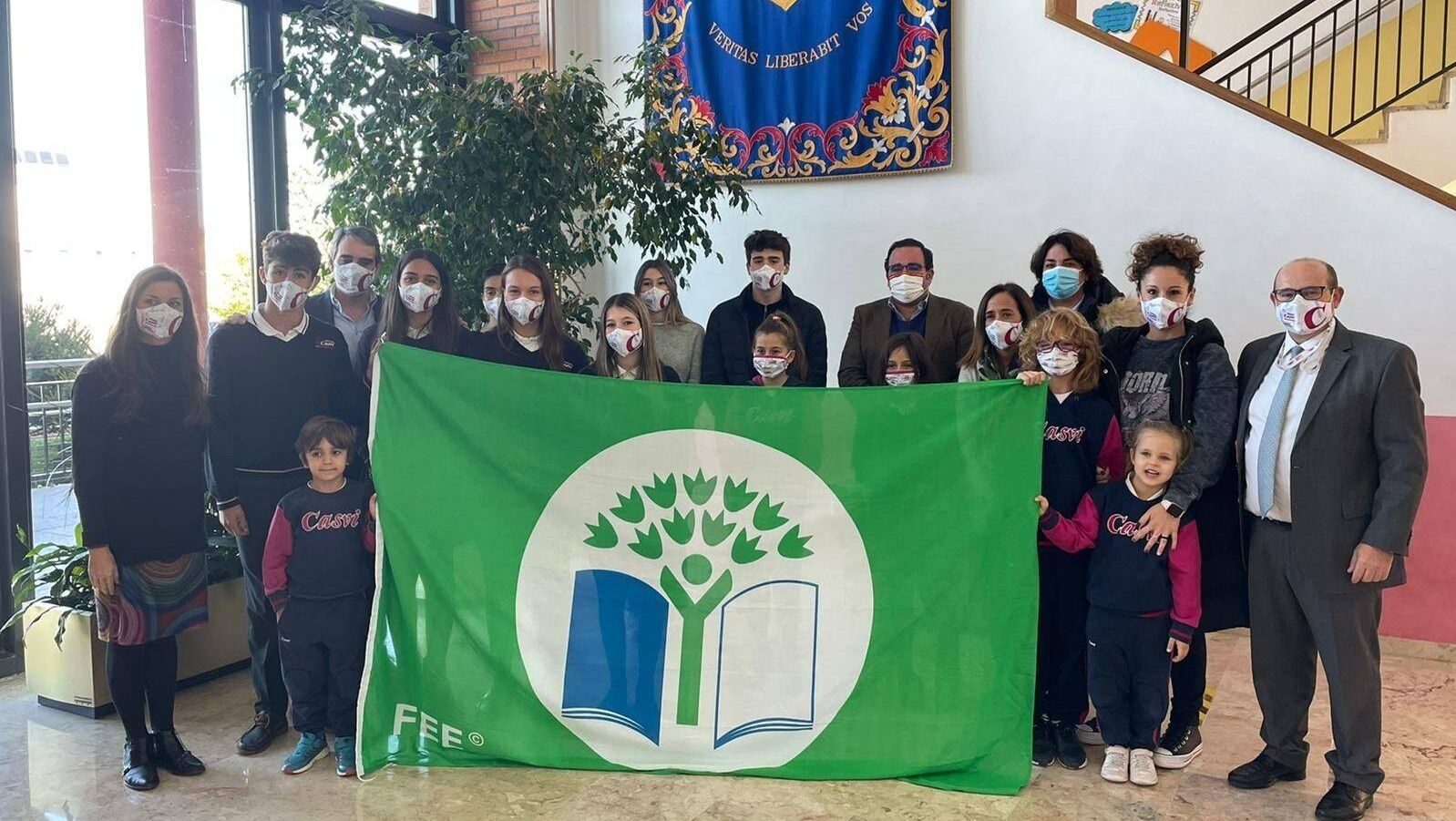 Úbeda felicita al colegio CASVI por renovar su bandera verde de la sostenibilidad