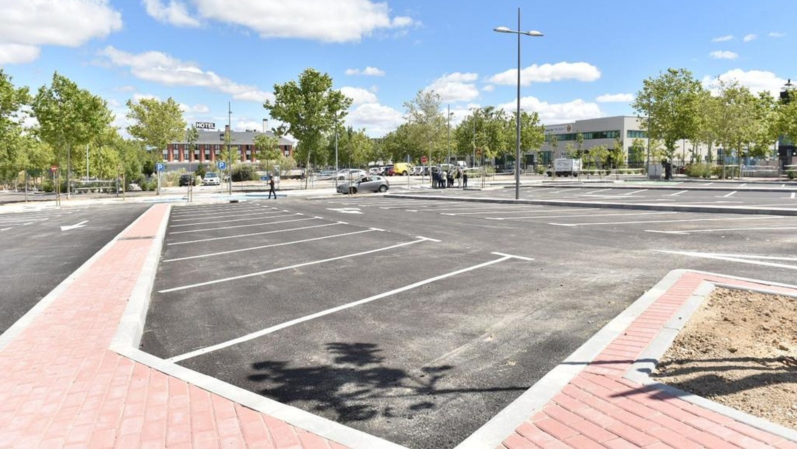 El polígono Prado del Espino de Boadilla suma 171 plazas de aparcamiento