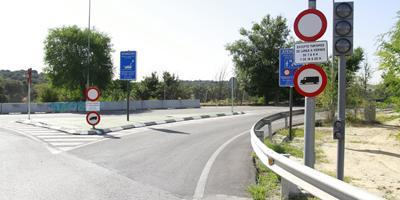 Los semáforos en el Palacion Infante D.Luis reducen las sanciones casi a la mitad