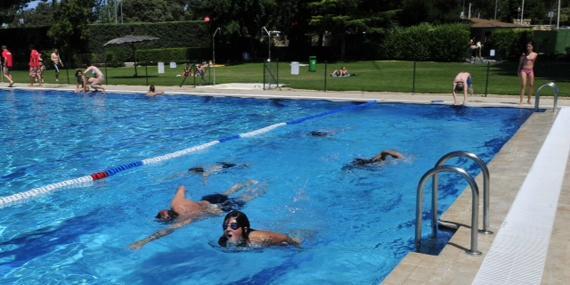 'Mójate por la Esclerosis Múltiple' celebrado con éxito en Boadilla 'Mójate por la Esclerosis Múltiple' celebrado con éxito en Boadilla