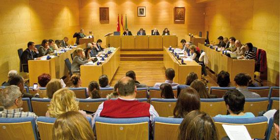 El Ayuntamiento de Boadilla se pronuncia sobre la eliminación de la paga extra de Navidad El Ayuntamiento de Boadilla se pronuncia sobre la eliminación de la paga extra de Navidad