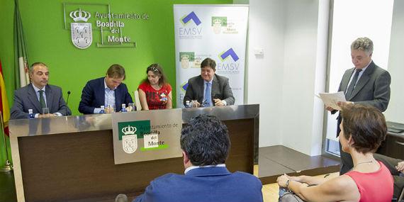 Empiezan a firmar los compradores de las viviendas de Valenoso Empiezan a firmar los compradores de las viviendas de Valenoso