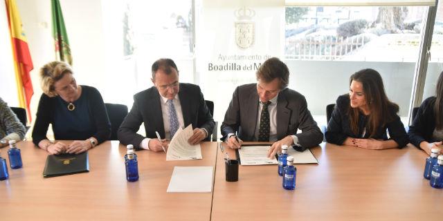 Los alumnos de la Universidad Camilo José Cela podrán hacer prácticas en el Ayuntamiento de Boadilla Los alumnos de la Universidad Camilo José Cela podrán hacer prácticas en el Ayuntamiento de Boadilla