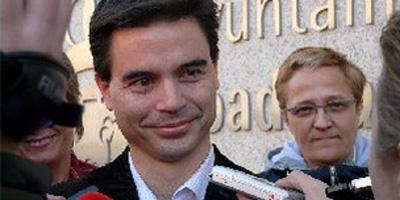 El PSOE critica el crédito de 30 millones de euros solicitado por el Ayuntamiento El PSOE critica el crédito de 30 millones de euros solicitado por el Ayuntamiento