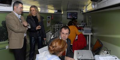 Finaliza el Bus del Empleo en Boadilla Finaliza el Bus del Empleo en Boadilla