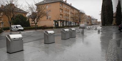 Abierta de nuevo la calle Mártires al tráfico Abierta de nuevo la calle Mártires al tráfico