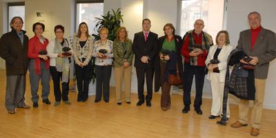 Juan Siguero homenajea a los maestros que se jubilan este año Juan Siguero homenajea a los maestros que se jubilan este año