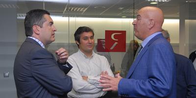 El alcalde visita las nuevas instalaciones del Registro de la Propiedad en Boadilla El alcalde visita las nuevas instalaciones del Registro de la Propiedad en Boadilla