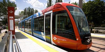 12,5 millones de viajeros de Metro Ligero en 2010