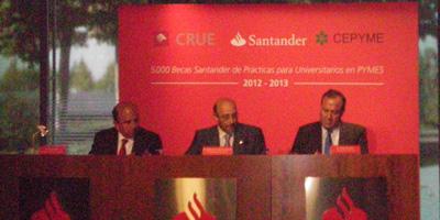 El Banco Santander presenta 5.000 becas de prácticas para universitarios