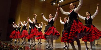 Boadilla da la bienvenida al 2012 con un Festival de Danza Boadilla da la bienvenida al 2012 con un Festival de Danza