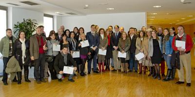 González Terol hace entrega de los premios de los concursos navideños en Boadilla