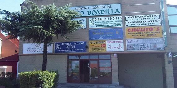 El Ayuntamiento actualiza la base de datos de empresarios y comerciantes El Ayuntamiento actualiza la base de datos de empresarios y comerciantes