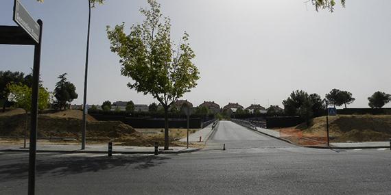 Corte por obras en el Puente de la M-50 a la altura de Secundino Zuazo Corte por obras en el Puente de la M-50 a la altura de Secundino Zuazo