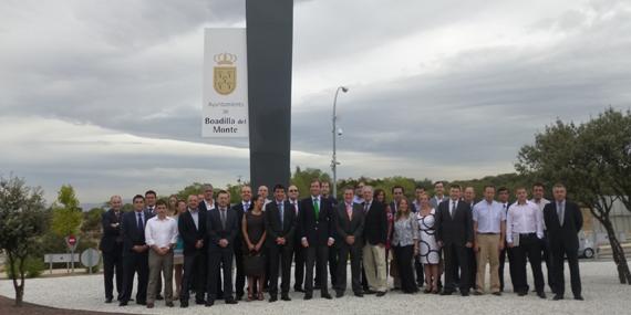 Inaugurado el monolito identificativo del Parque Empresarial Prado del Espino