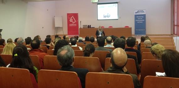 90 emprendedores acuden en el Centro de Empresas a una conferencia sobre cómo crecer en los negocios