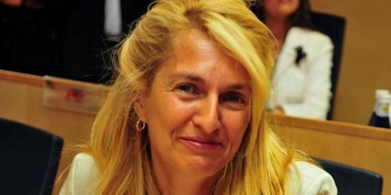 Eva Peña: “Debemos recuperar valores para combatir la violencia de género” Eva Peña: “Debemos recuperar valores para combatir la violencia de género”