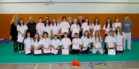 Las alumnas del curso de defensa femenina de Boadilla reciben sus diplomas Las alumnas del curso de defensa femenina de Boadilla reciben sus diplomas