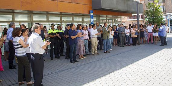 Minuto de silencio por las víctimas del accidente de Santiago