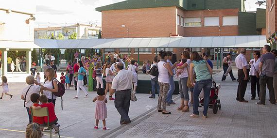 5.988 alumnos de Infantil y Primaria ‘vuelven al cole’ 5.988 alumnos de Infantil y Primaria ‘vuelven al cole’