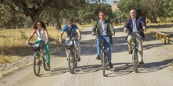 Ciclismo y Metro Ligero, más unidos que nunca Ciclismo y Metro Ligero, más unidos que nunca