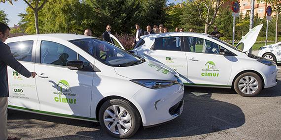 Tres nuevos vehículos eléctricos para supervisar las labores de mantenimiento de Boadilla Tres nuevos vehículos eléctricos para supervisar las labores de mantenimiento de Boadilla