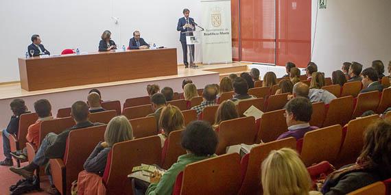 Ayudas a los empresarios que contraten parados Ayudas a los empresarios que contraten parados