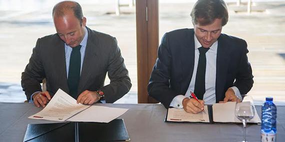 El Banco Santander y Boadilla renuevan su alianza El Banco Santander y Boadilla renuevan su alianza