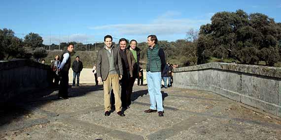 La Comunidad restaura el puente del siglo XVIII de Boadilla