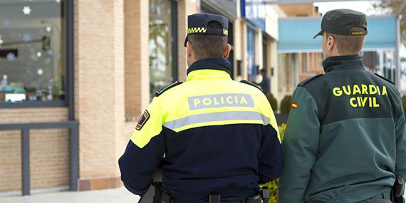 Boadilla incrementa el control sobre la tenencia de perros y el consumo de alcohol en la calle Boadilla incrementa el control sobre la tenencia de perros y el consumo de alcohol en la calle