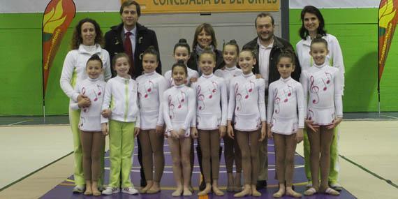 360 niñas participan en la Exhibición de Primavera de Gimnasia Rítmica y Estética