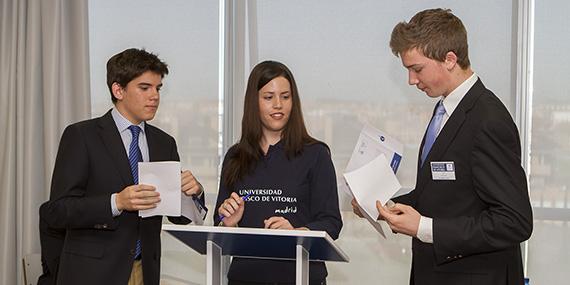 Comienza el Torneo de Debate Escolar Comienza el Torneo de Debate Escolar