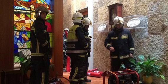 Incendio en la Sacristía de la Iglesia del Santo Cristo Incendio en la Sacristía de la Iglesia del Santo Cristo