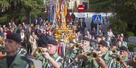 Boadilla se rinde al paso de San Sebastián