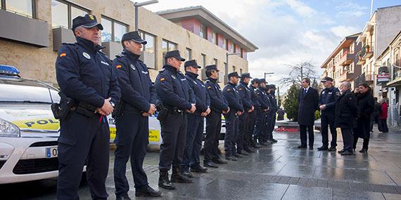 La Policía Local estrena uniforme La Policía Local estrena uniforme