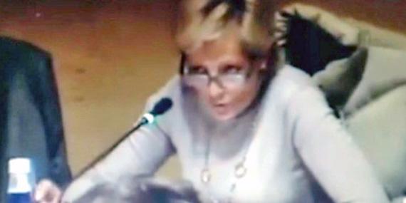 El PP exige la dimisión de Yolanda Estrada por sus declaraciones sobre el aborto El PP exige la dimisión de Yolanda Estrada por sus declaraciones sobre el aborto
