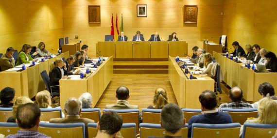 Boadilla cierra 2013 con un superávit de 13,6 millones Boadilla cierra 2013 con un superávit de 13,6 millones