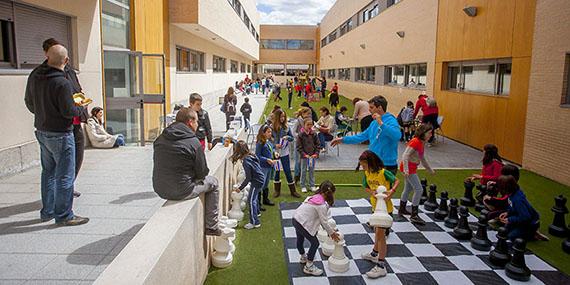 Boadilla celebró la Fiesta de la Primavera en el colegio Quercus Boadilla celebró la Fiesta de la Primavera en el colegio Quercus