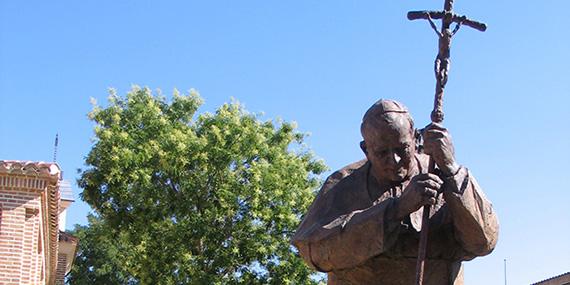 El cardenal Carlos Amigo bendecirá la estatua de san Juan Pablo II El cardenal Carlos Amigo bendecirá la estatua de san Juan Pablo II