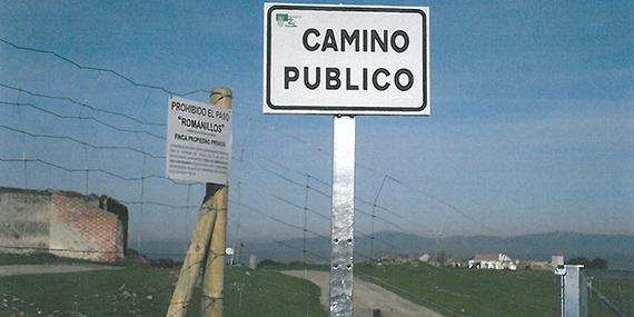 Dos imputados por cerrar el paso de caminos públicos de ‘Los Romanillos’ Dos imputados por cerrar el paso de caminos públicos de ‘Los Romanillos’