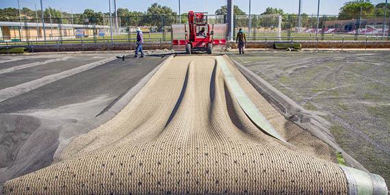 Césped de alta competición para el Complejo Deportivo Municipal Césped de alta competición para el Complejo Deportivo Municipal