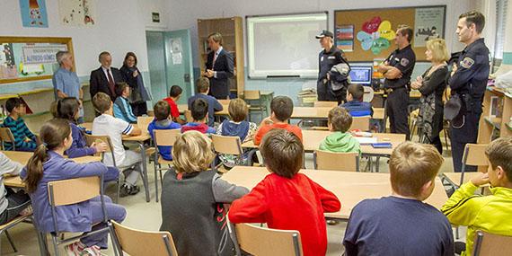 Clases de seguridad vial y redes sociales para 9.300 escolares de Boadilla Clases de seguridad vial y redes sociales para 9.300 escolares de Boadilla