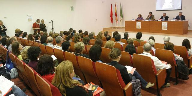 Los docentes descubren la historia del palacio del Infante D. Luis