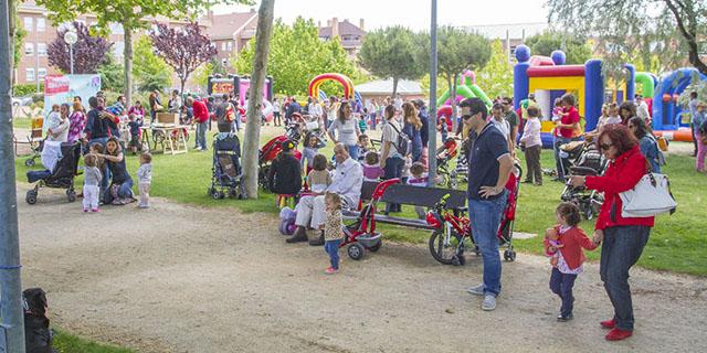 Dos de cada tres niños de Boadilla reciben las ayudas por nacimiento y manutención