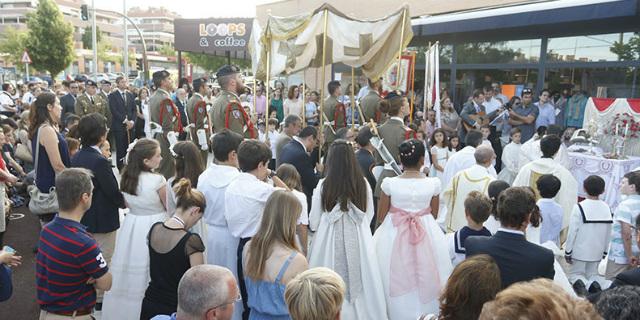 Boadilla festeja el Corpus Christi con celebraciones litúrgicas en el casco histórico Boadilla festeja el Corpus Christi con celebraciones litúrgicas en el casco histórico