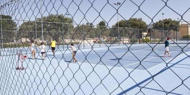 Casi 900 niños participan en los campamentos y colonias de Boadilla Casi 900 niños participan en los campamentos y colonias de Boadilla