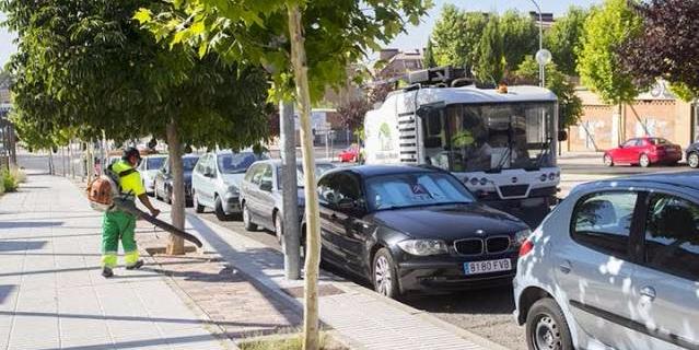 Continúan las labores de limpieza en el municipio