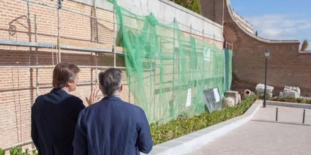 En pocas semanas finalizará la rehabilitación del muro del palacio del infante D. Luis