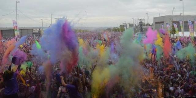 Boadilla despedirá el año con la carrera de colores Holi Run